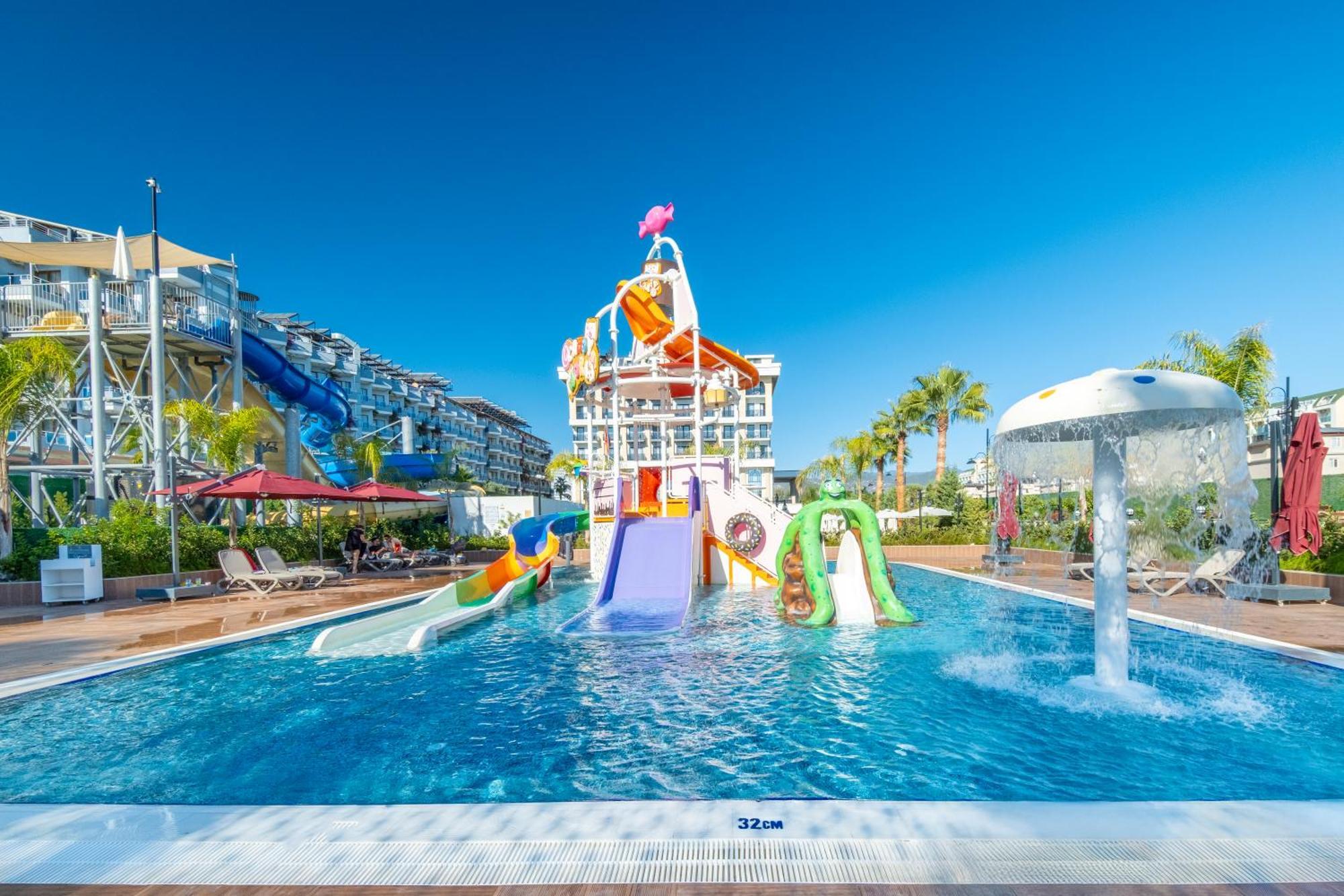 Serenity Queen Hotel Alanya Eksteriør bilde